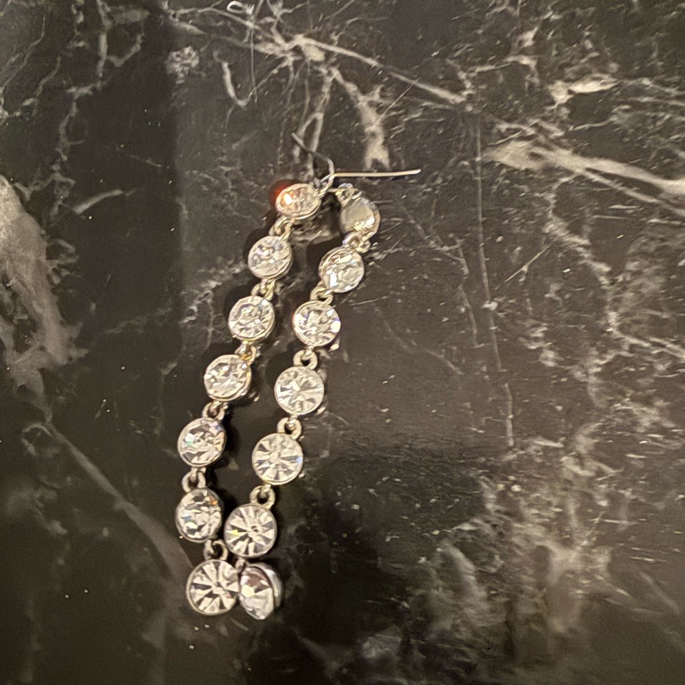 Elegant Silver Crystal Drop Earrings